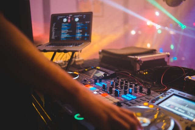 DJ for party in chennai, Dj for birthday parties and weddings in chennai